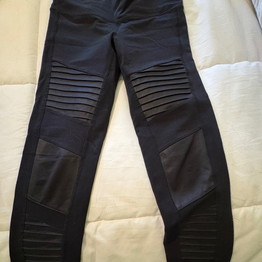 Alo black leggings